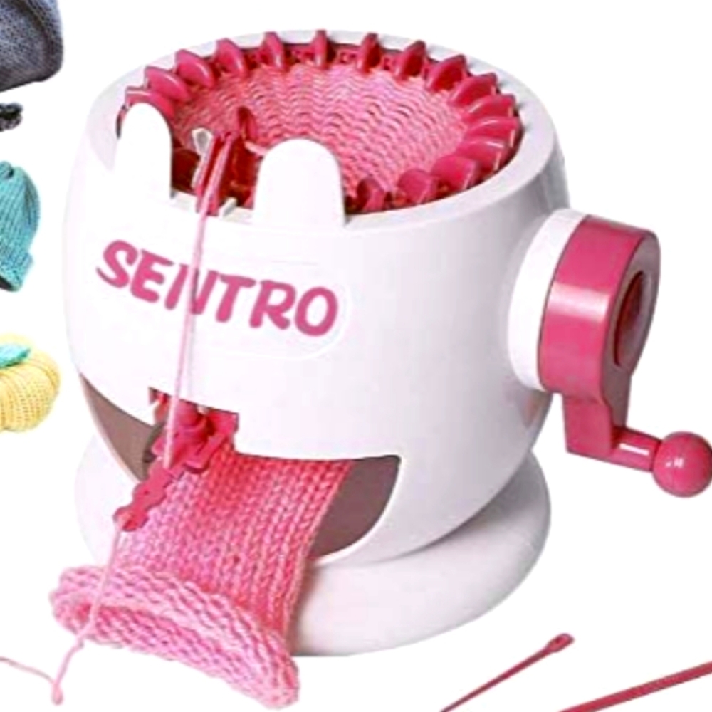 Crocheting machine